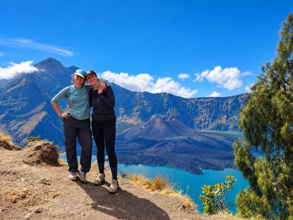 Mt Rinjani Moderate Trekking